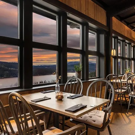 Spatind Fjellhotell فندق 3*