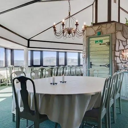 Spatind Fjellhotell Otel 3*